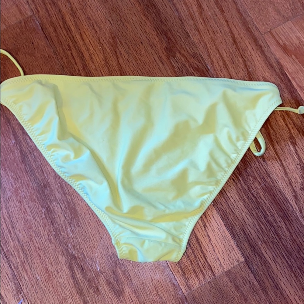 String bikini bottom - Picture 3 of 3